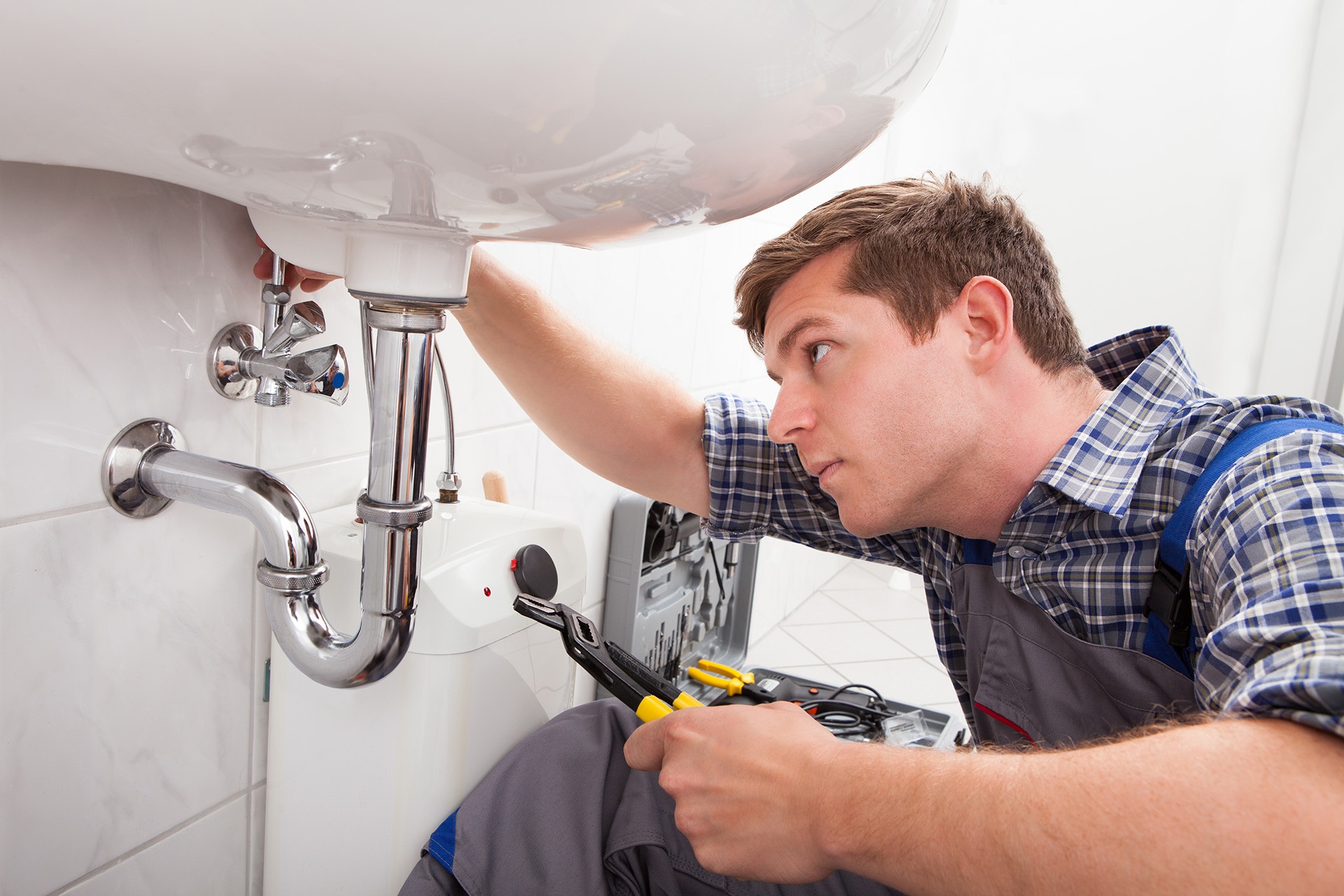 Professional bathroom plumbing services in Orange County